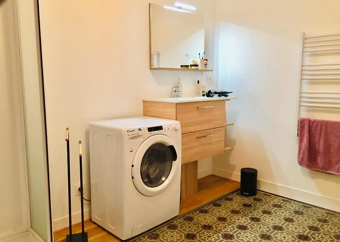 Appartamento Chaleureux Et Spacieux De Centre-ville - Lit King Size - Netflix *