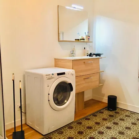 Apartment Chaleureux Et Spacieux De Centre-ville - Lit King Size - Netflix *