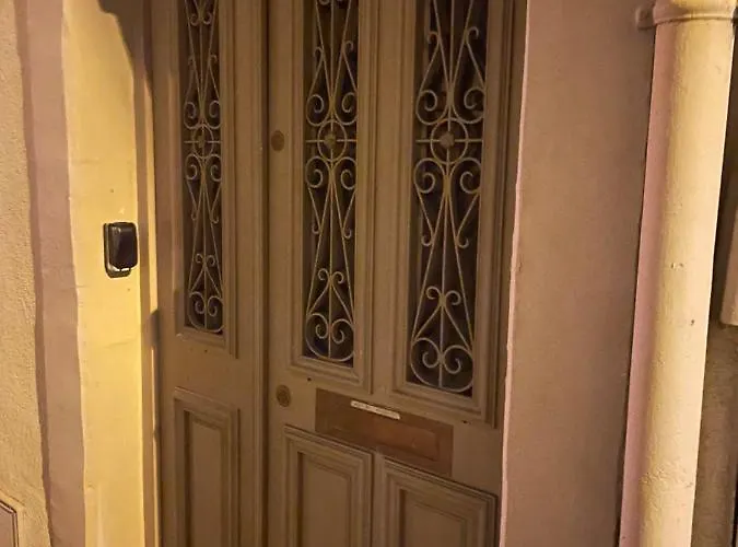 Chaleureux Et Spacieux De Centre-ville - Lit King Size - Netflix